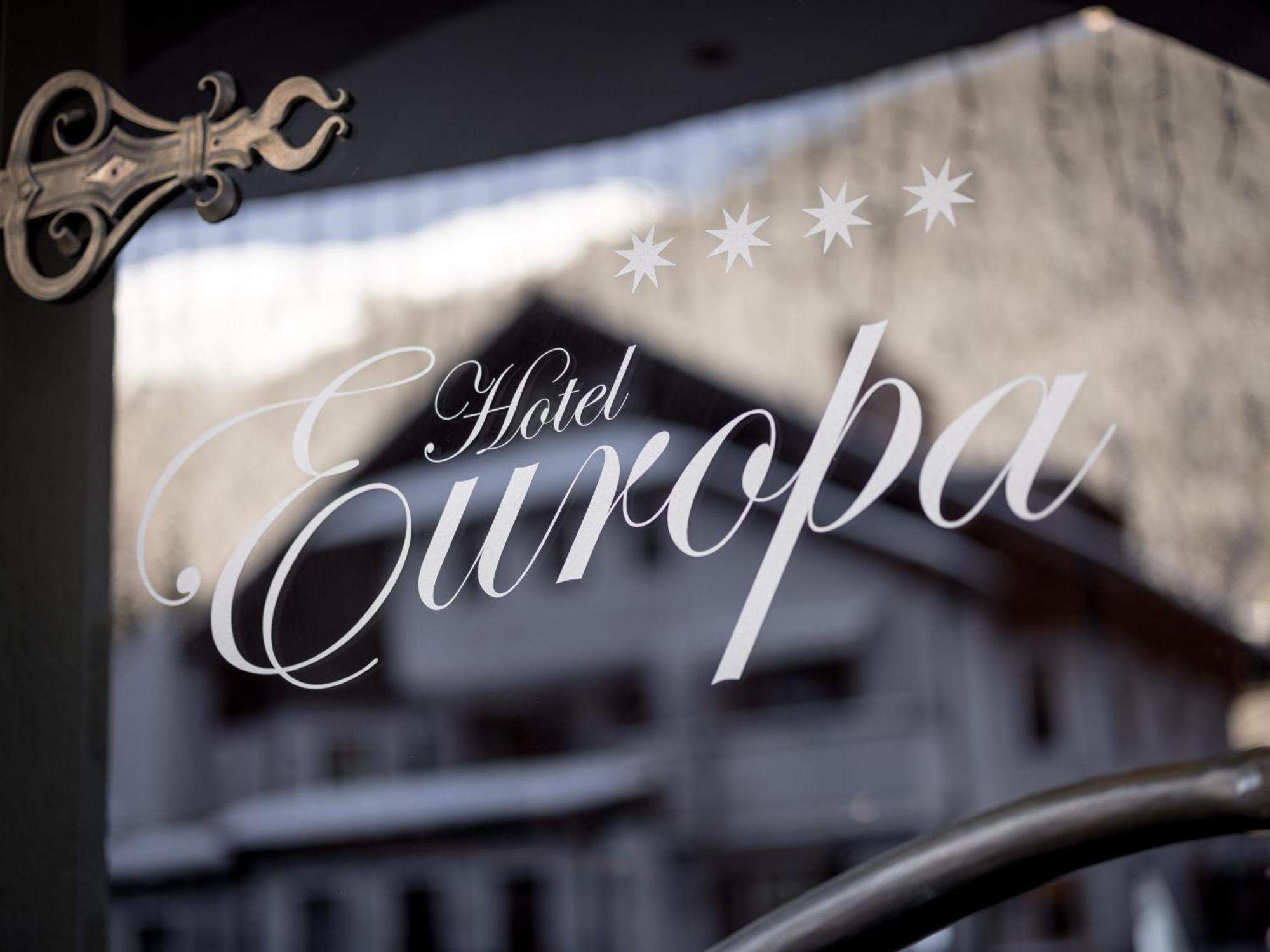 Hotel Garni Europa 장크트안톤암아를베르크 외부 사진